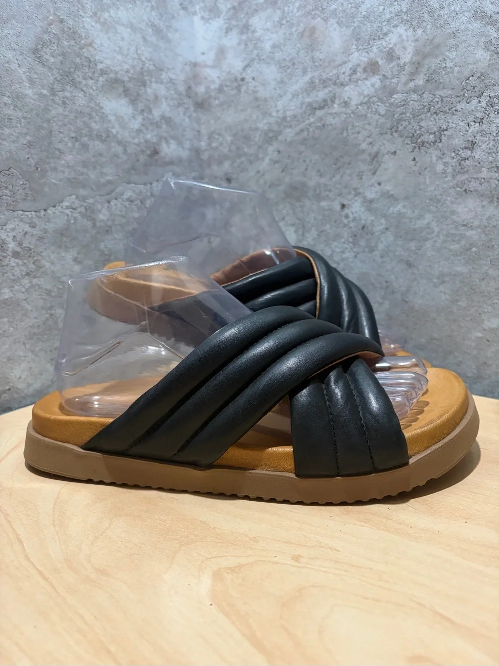 black Miz Mooz Marinella Leather Slide Sandals size 39 Or Women’s 8.5